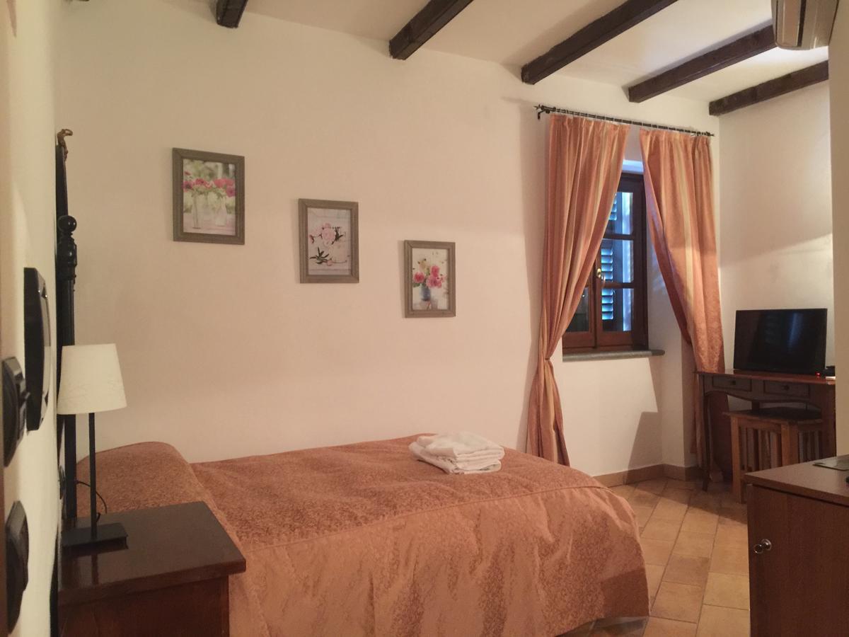 Il Portico Hotel Carrosio Eksteriør billede